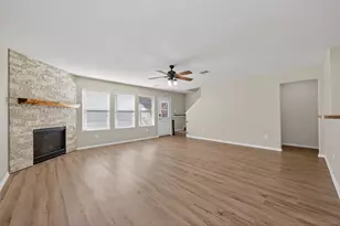 9940 Swallow Dr, Conroe, TX 77385 - Photo 6