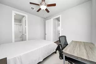 5720 Petty St, Houston, TX 77007 - Photo 28