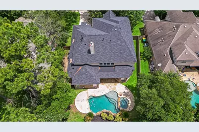 58 S Longsford Circle, The Woodlands, TX 77382 - Photo 2