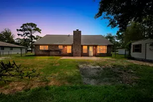 206 Staples Dr, Baytown, TX 77523 - Photo 34