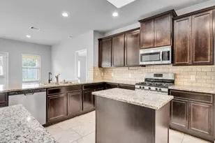 2939 Canadian Goose Ln, Baytown, TX 77521 - Photo 12