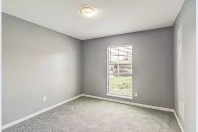 14107 Pinewest Drive, Houston, TX 77049 - Photo 6