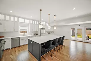 5630 Lymbar Dr, Houston, TX 77096 - Photo 10