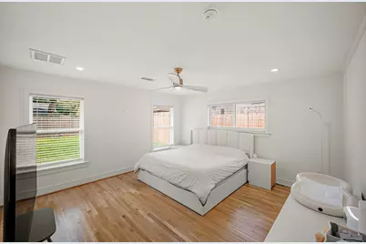 5630 Lymbar Drive, Houston, TX 77096 - Photo 14