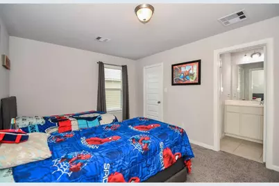 8614 Oakdale Bluff Court, Richmond, TX 77407 - Photo 18