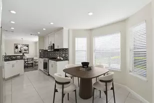 212 Glade Bridge Ln, Dickinson, TX 77539 - Photo 4