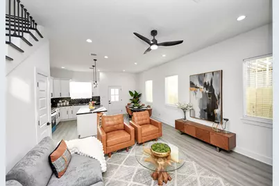 8533 Amadwe Street #B, Houston, TX 77051 - Photo 6