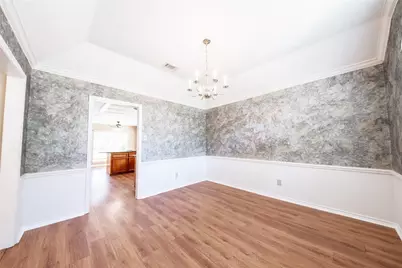 9107 Pine Stream Court, Houston, TX 77083 - Photo 8