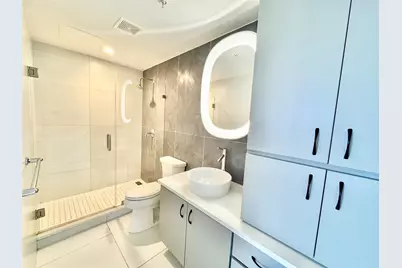 2201 Market Street #1101, Galveston, TX 77550 - Photo 12