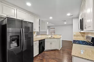 108 Glade Bridge Ct, Dickinson, TX 77539 - Photo 14
