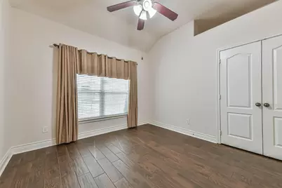 4055 Bentwood Drive, Dickinson, TX 77539 - Photo 12