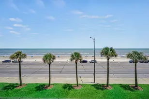 7000 Seawall Blvd, Galveston, TX 77551 - Photo 2