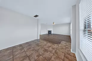 16814 Dunsford Ct, Houston, TX 77083 - Photo 8