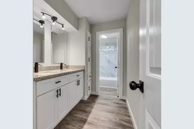 331 Cherry Valley Drive, Houston, TX 77336 - Photo 12