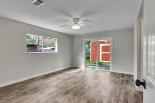 331 Cherry Valley Dr, Houston, TX 77336 - Photo 16