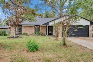 331 Cherry Valley Dr, Houston, TX 77336 - Photo 2