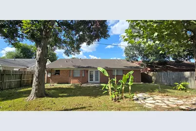11027 Caribbean Lane, Houston, TX 77089 - Photo 32