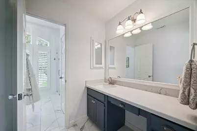 26 Epping Forest Way, Sugar Land, TX 77479 - Photo 18