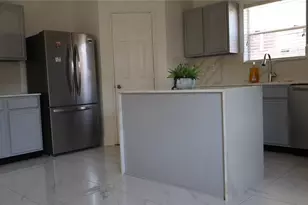 710 Hidden Ridge W, Houston, TX 77073 - Photo 6