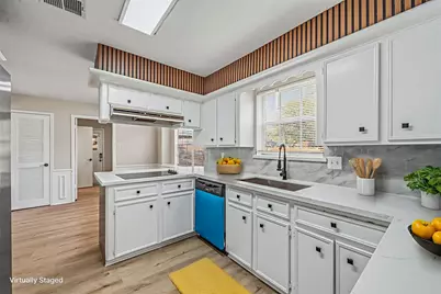 119 Laura Lane, Conroe, TX 77385 - Photo 18