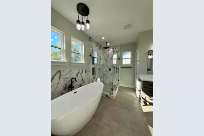 237 Crestview Drive, West Columbia, TX 77486 - Photo 24