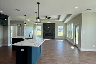 237 Crestview Dr, West Columbia, TX 77486 - Photo 14