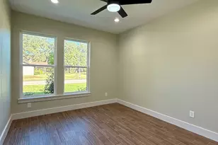 237 Crestview Dr, West Columbia, TX 77486 - Photo 22