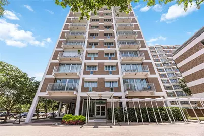 3600 Montrose Boulevard #304, Houston, TX 77006 - Photo 34