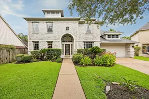 5410 Drakeview Ct, Sugar Land, TX 77479 - Photo 1