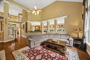 5410 Drakeview Ct, Sugar Land, TX 77479 - Photo 10