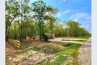 1010 Hidden Oaks Drive, Pointblank, TX 77364 - Photo 16