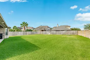 4702 Serrano Dr, League City, TX 77573 - Photo 40