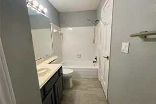 8318 Hot Springs Dr, Houston, TX 77095 - Photo 16