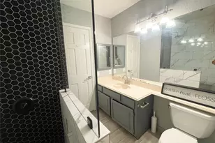 8318 Hot Springs Dr, Houston, TX 77095 - Photo 10