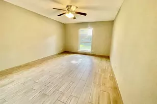 8318 Hot Springs Dr, Houston, TX 77095 - Photo 12