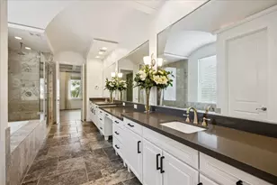 1208 Welch St, Houston, TX 77006 - Photo 18
