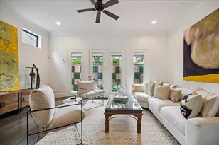 1208 Welch St, Houston, TX 77006 - Photo 10