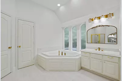8685 Sunset Heights Lane, Conroe, TX 77302 - Photo 24