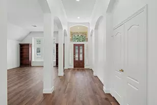 8685 Sunset Heights Ln, Conroe, TX 77302 - Photo 6