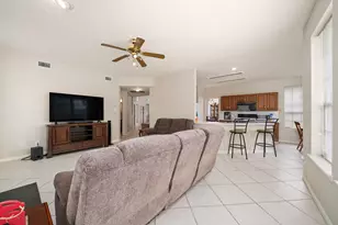 9715 Therrell Dr, Houston, TX 77064 - Photo 14