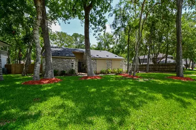 1710 Wildwood Lane, Richmond, TX 77406 - Photo 2