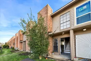 10501 South Dr, Houston, TX 77099 - Photo 1