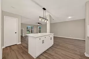 4170 Presidents Dr S, Houston, TX 77047 - Photo 16