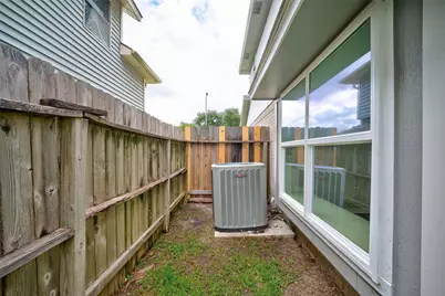 4170 Presidents Drive S, Houston, TX 77047 - Photo 40