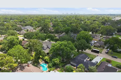 14110 Barryknoll Lane, Houston, TX 77079 - Photo 36