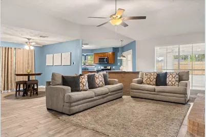 1814 Wildwood Drive, Deer Park, TX 77536 - Photo 4