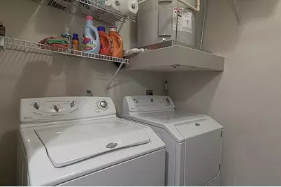 1901 Post Oak Boulevard #1401, Houston, TX 77056 - Photo 16