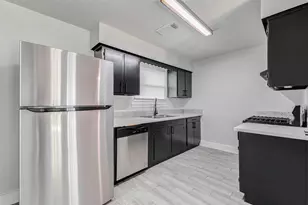 14810 Elmtex Dr, Houston, TX 77396 - Photo 12