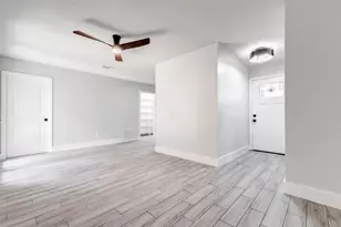 14810 Elmtex Dr, Houston, TX 77396 - Photo 4