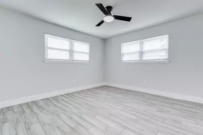 14810 Elmtex Drive, Houston, TX 77396 - Photo 8